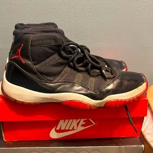 Jordan 11s